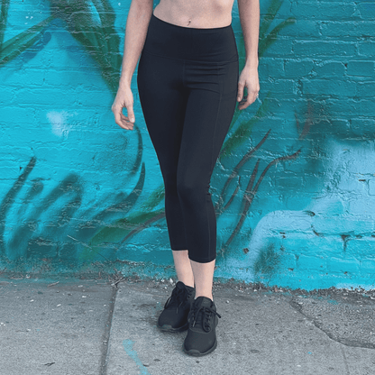 High-Waisted Capri Leggings with Hip Pockets