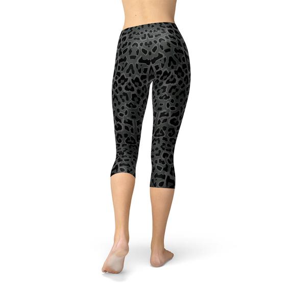 Black Leopard Spots Capri Leggings