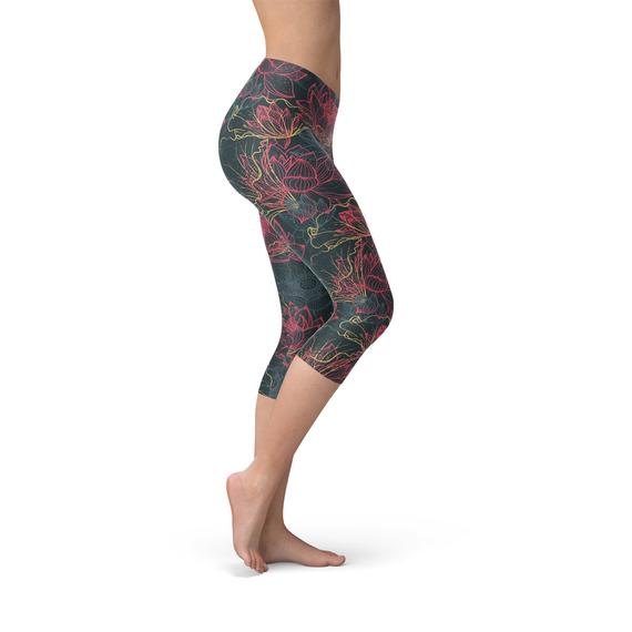 Floral Lotus Capri Leggings